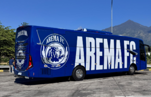 Kado Spesial HUT ke-39, Arema FC Pamerkan Dua Armada Anyar Berpelat Nomor Hoki